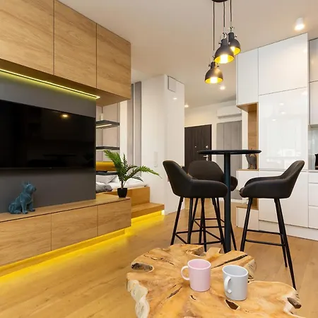 Center Grzybowska By Renters Prestige * Warsaw