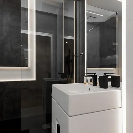 Apartment Center Grzybowska By Renters Prestige